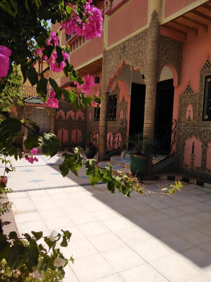 Villa Eden Варзазат Екстериор снимка