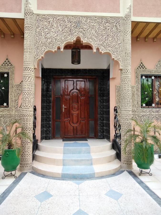 Villa Eden Варзазат Екстериор снимка