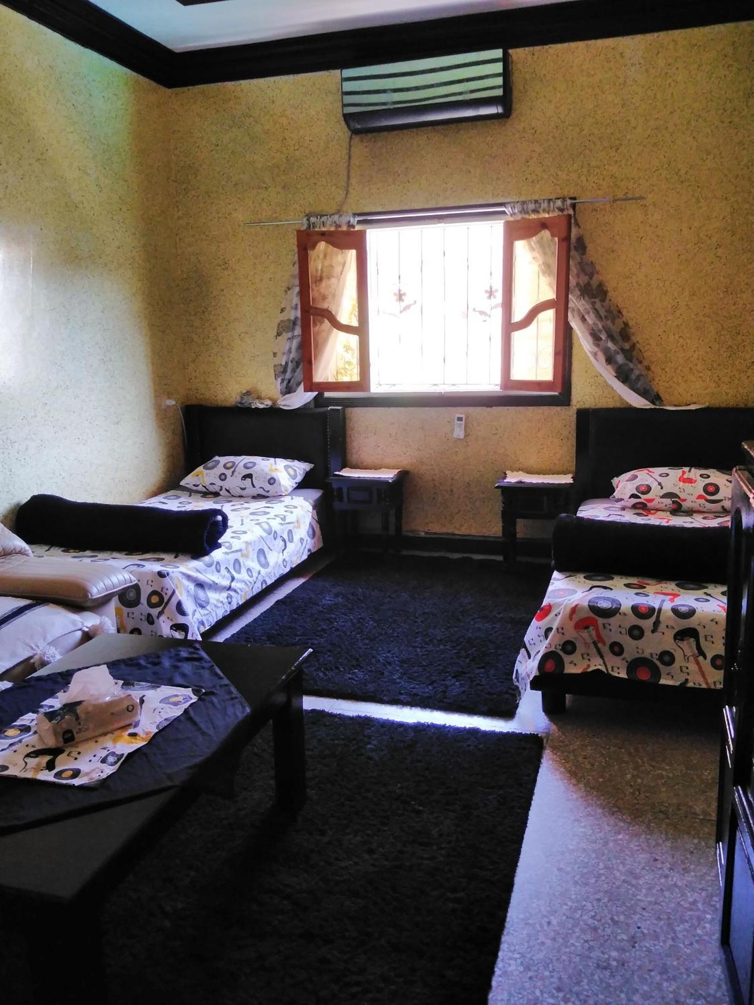Villa Eden Варзазат Екстериор снимка