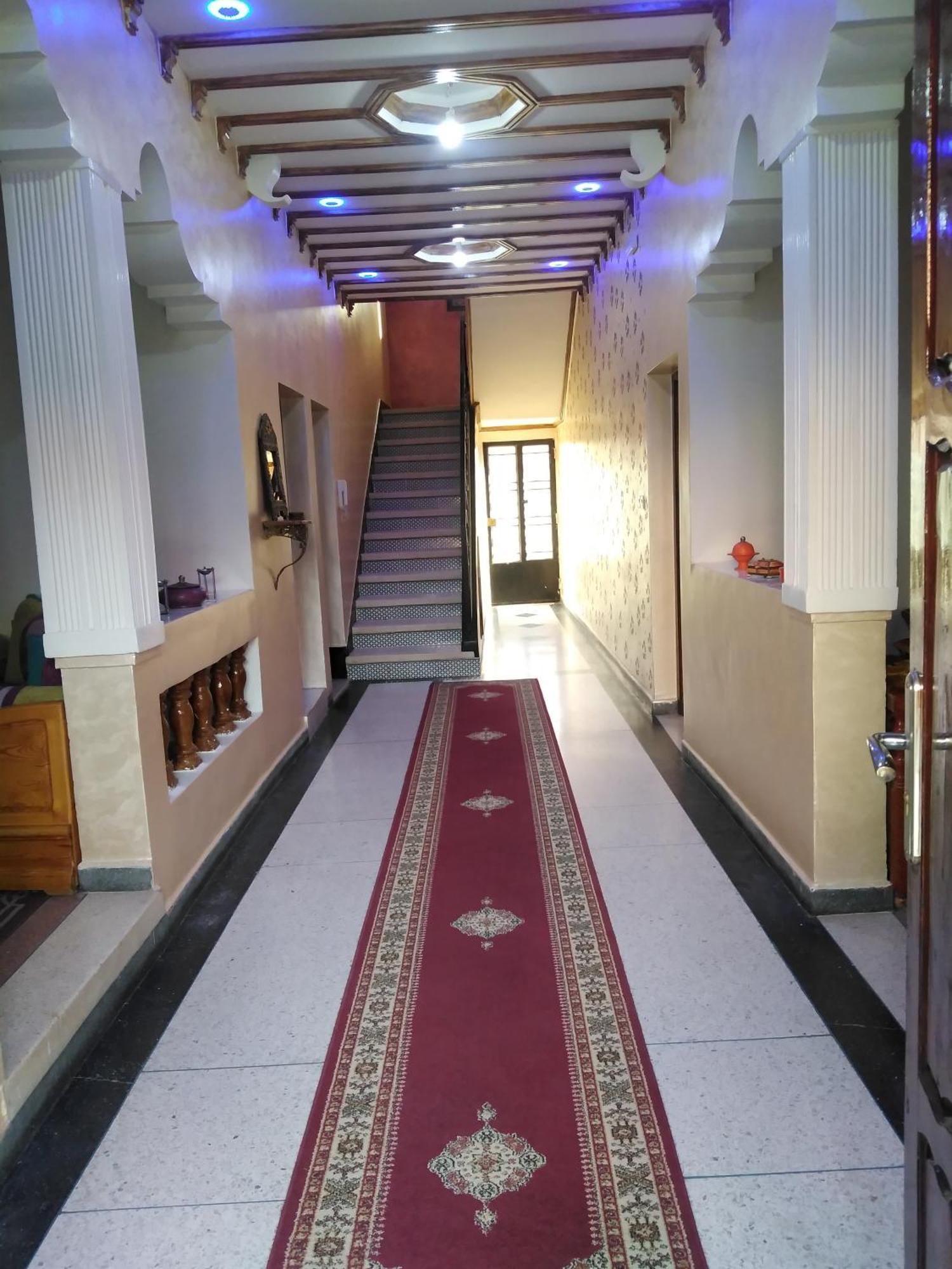 Villa Eden Варзазат Екстериор снимка